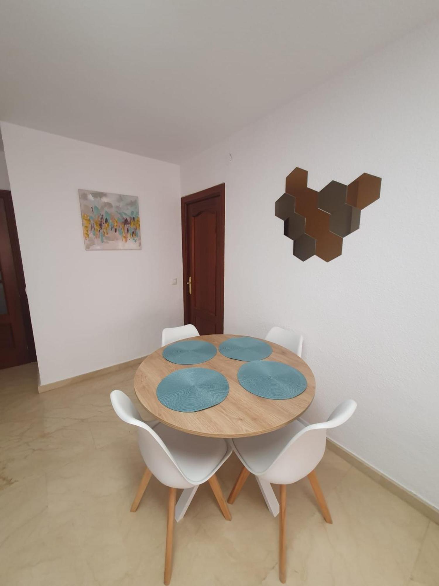 Estacion Del Mar Apartamento Málaga Exterior foto
